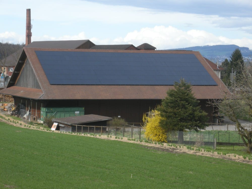 Wie den Ertrag aus Photovoltaik-Anlagen versteuern?